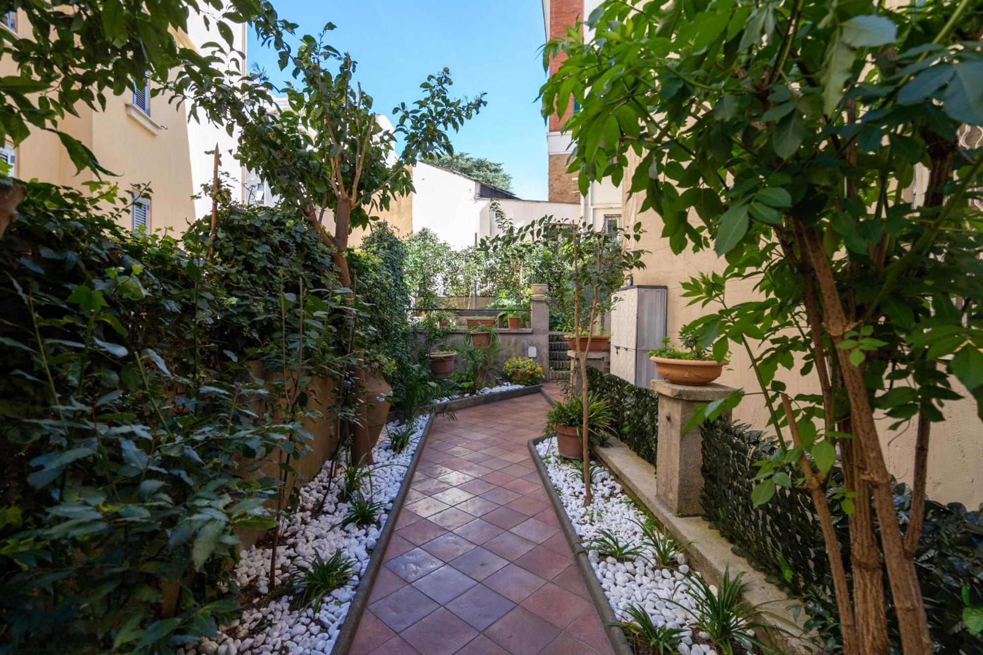 A Due Fermate Dal ColosseoWi-Fi & Netflix Gratis Appartement Rome Buitenkant foto
